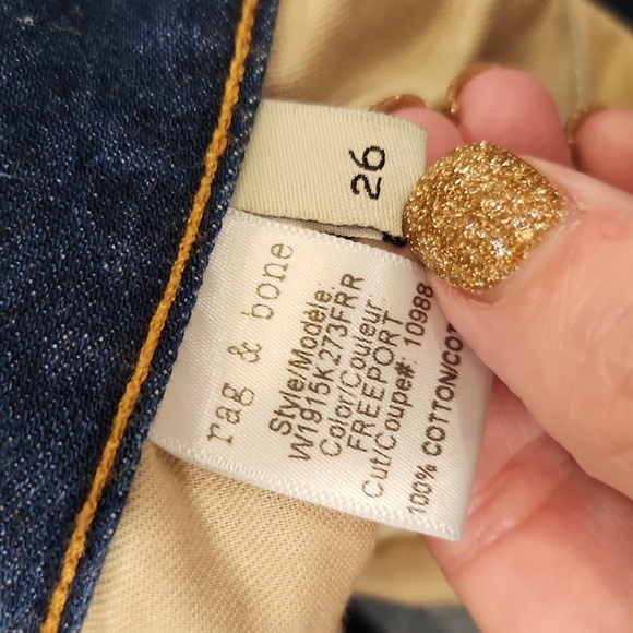 Dark wash, distressed,  cuffed hem Rag&bone distressed jean shorts size 26! - Picture 3 of 10